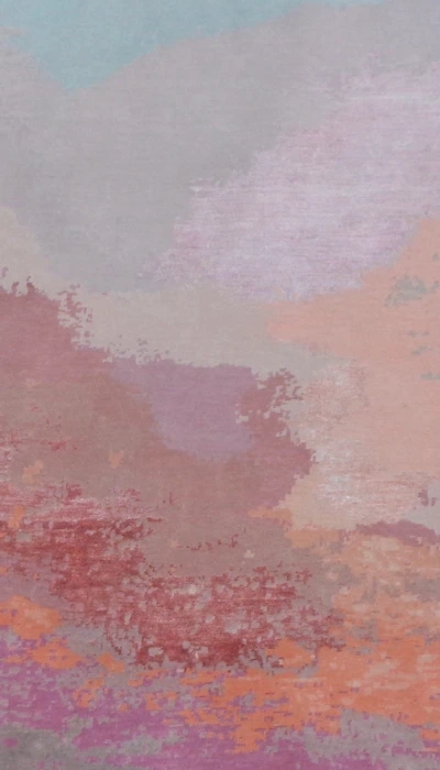 Tapis fait main sur mesure mêlant des teintes pastel douces de rose, orange et violet, inspiré par la photographie du coucher de soleil.