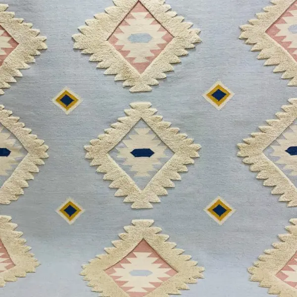 Kilim girly tissé à plat, bleu clair, crème, rose et jaune